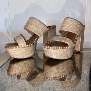 Textured platform heels